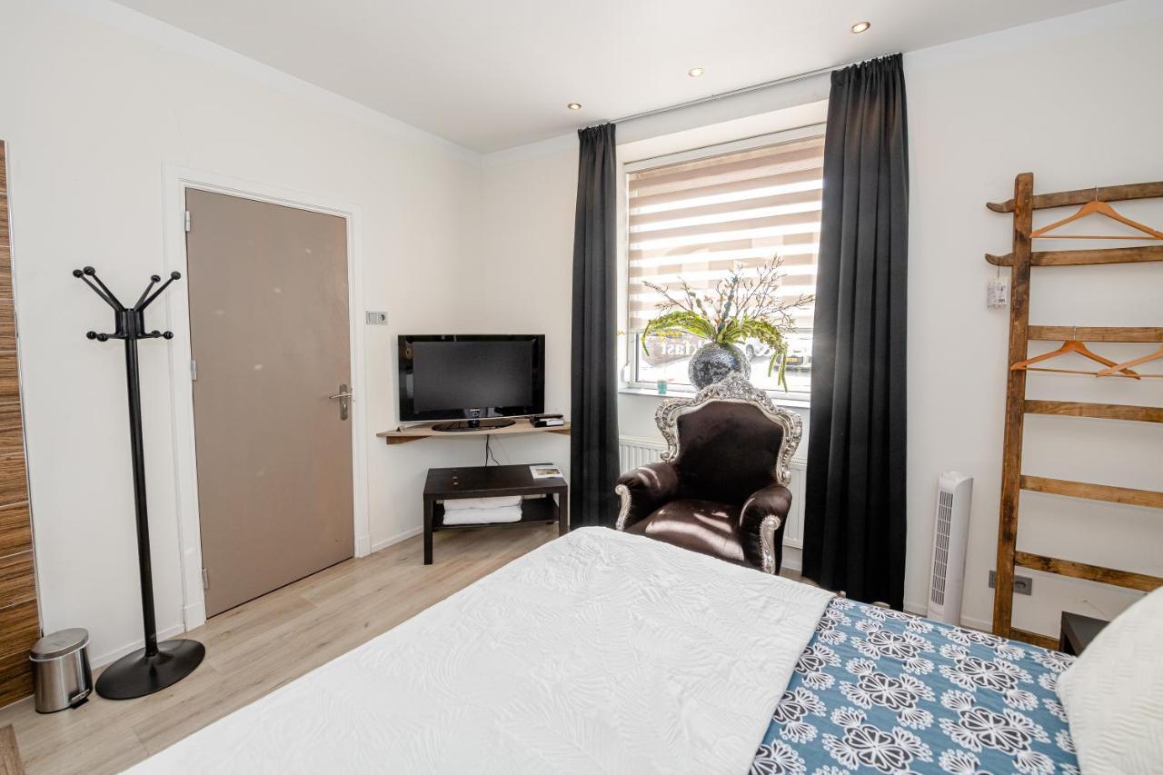 B & B M 3 Merkelbeek Eksteriør billede